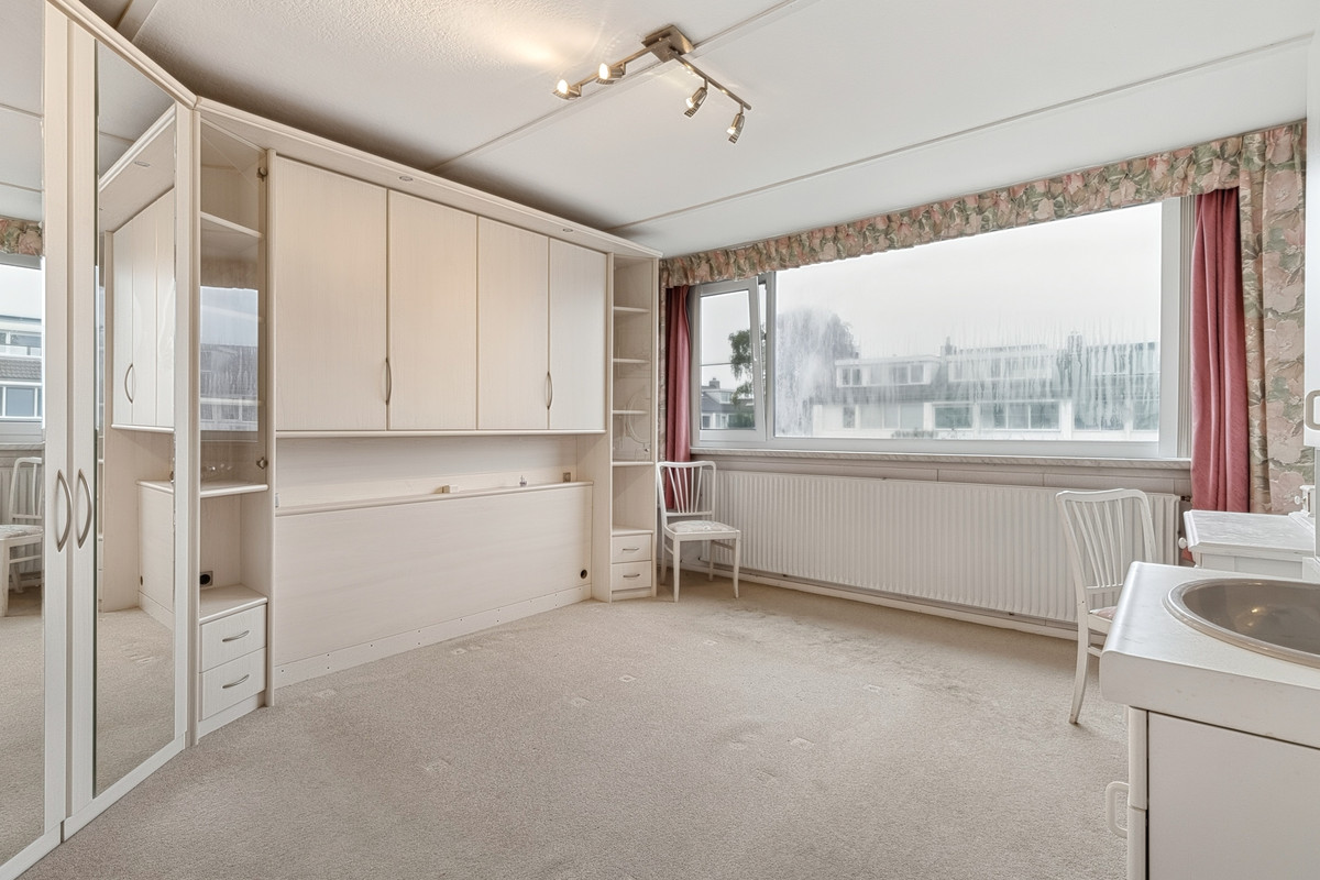 Tussenwoning te koop: Oudeland 25, Harmelen