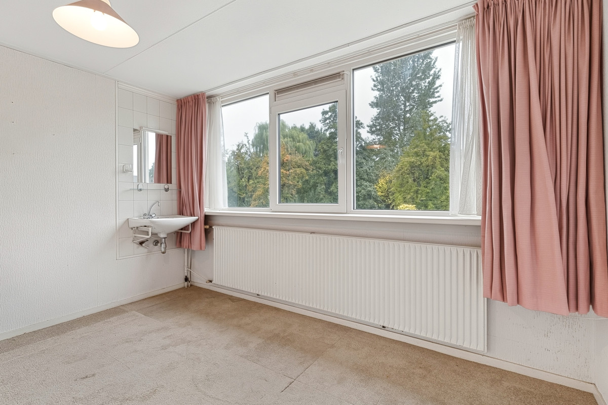 Tussenwoning te koop: Oudeland 25, Harmelen