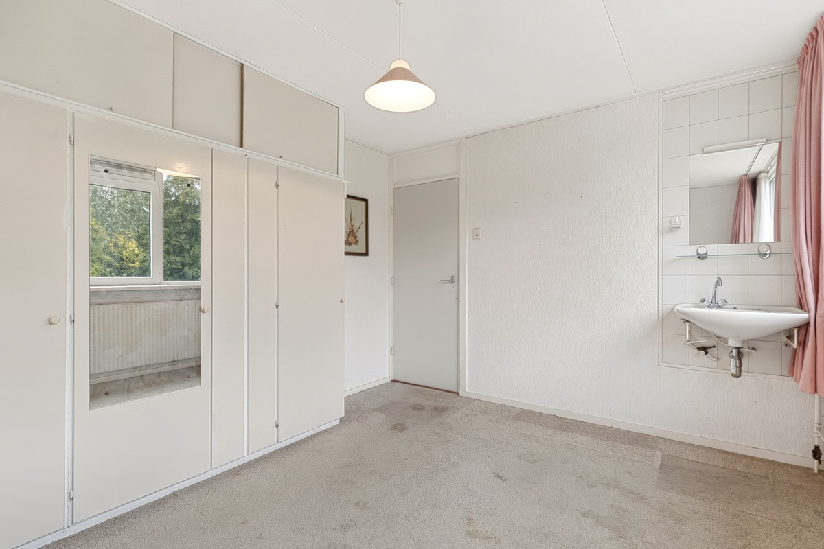 Tussenwoning te koop: Oudeland 25, Harmelen