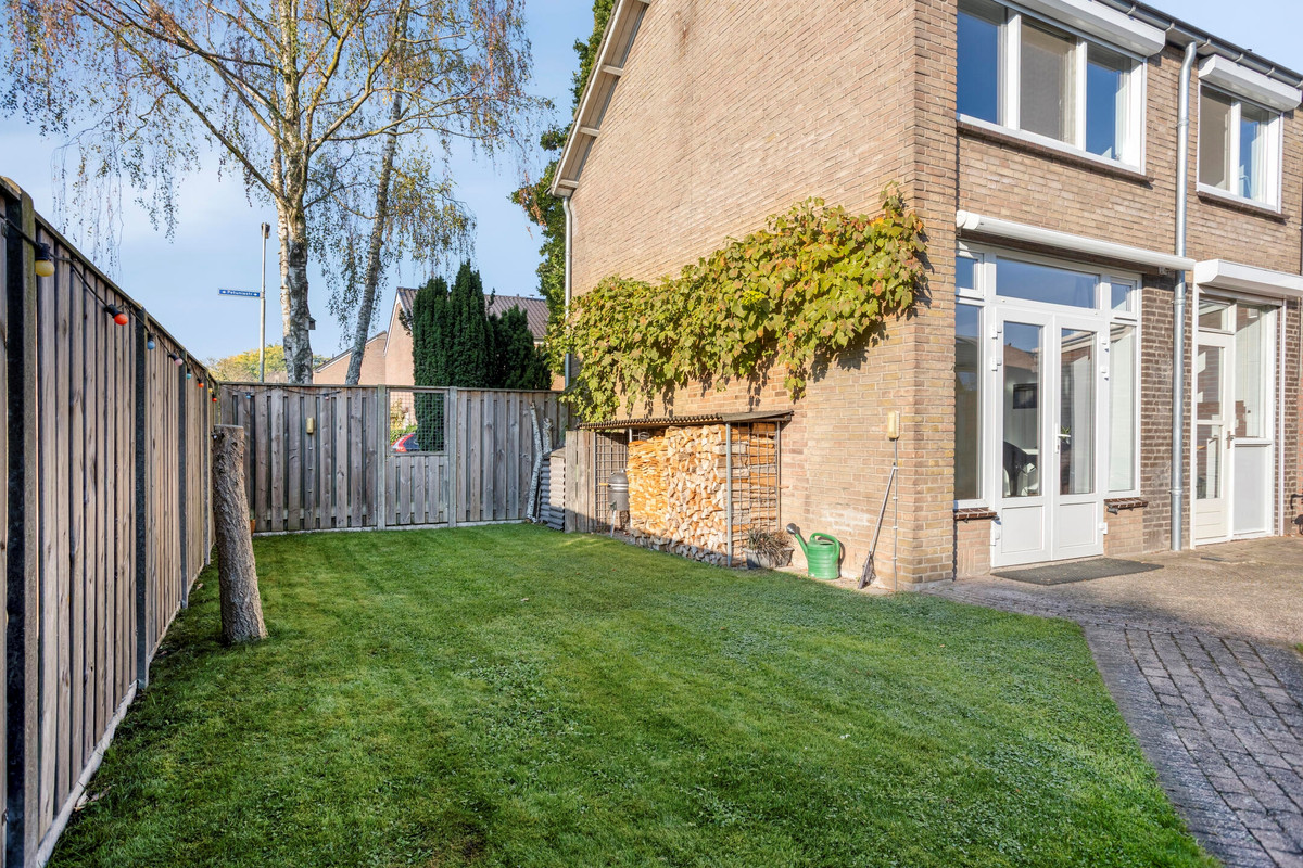 Hoekwoning te koop: Petuniastraat 62, Lent