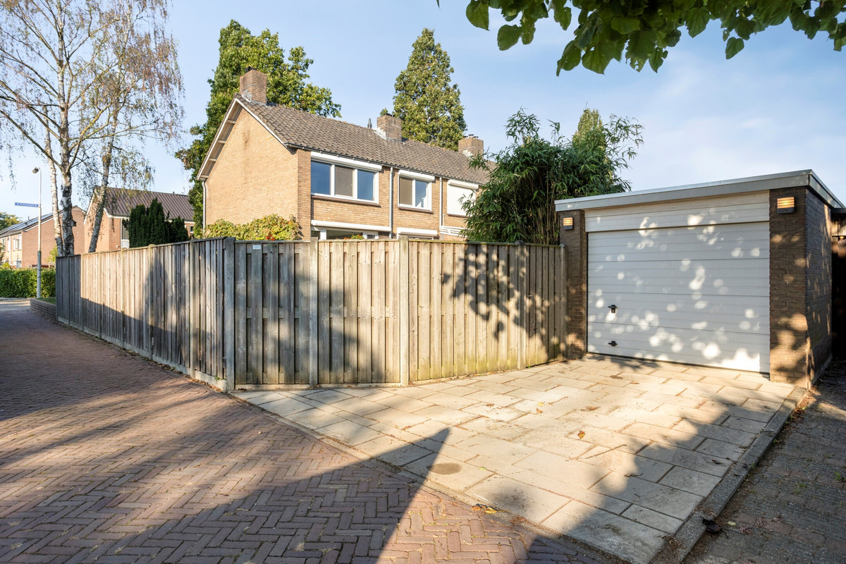 Hoekwoning te koop: Petuniastraat 62, Lent