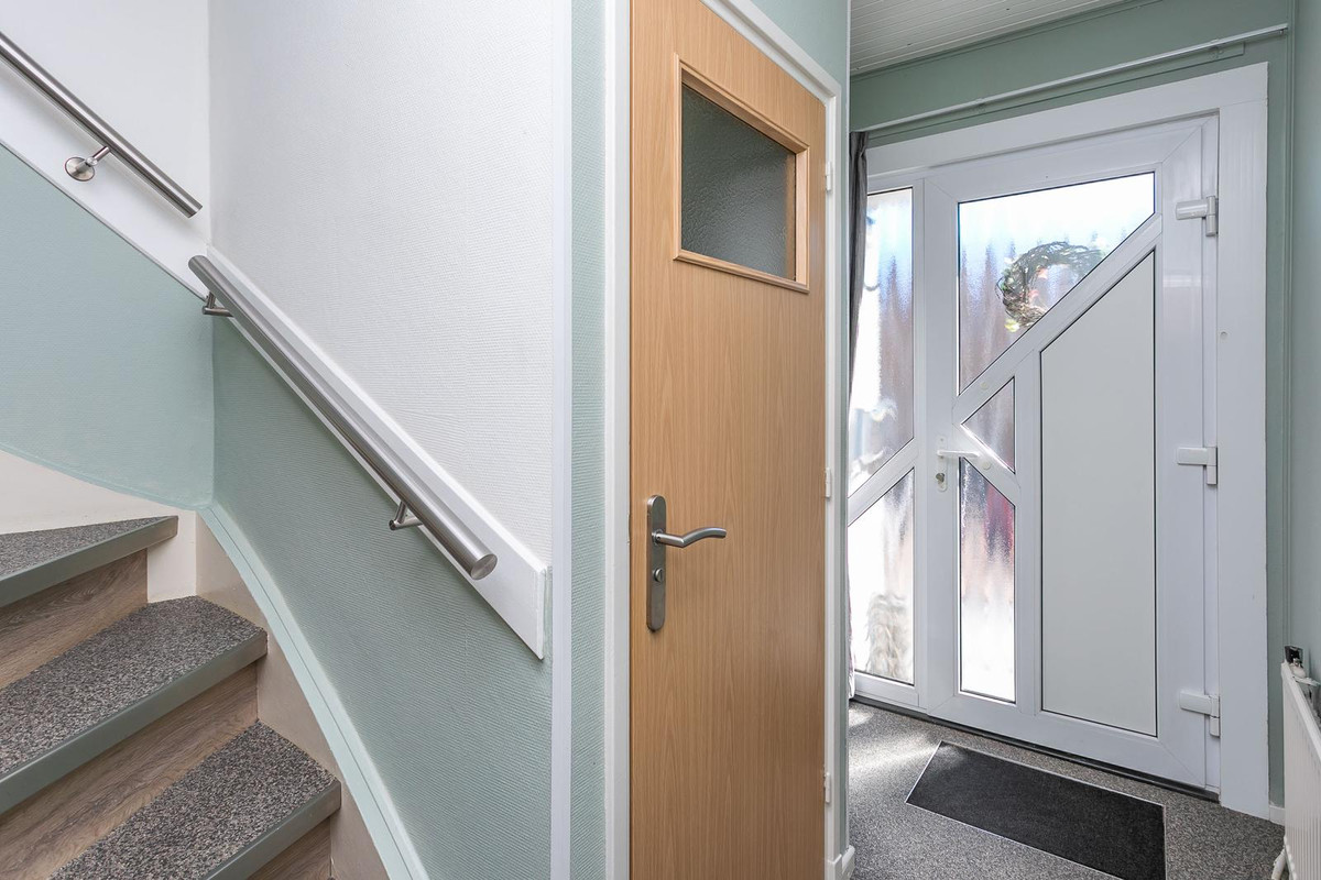 Tussenwoning te koop: Schoutstraat 8, Brunssum