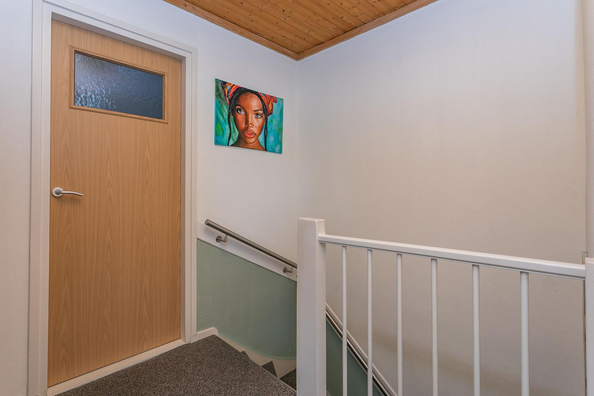 Tussenwoning te koop: Schoutstraat 8, Brunssum