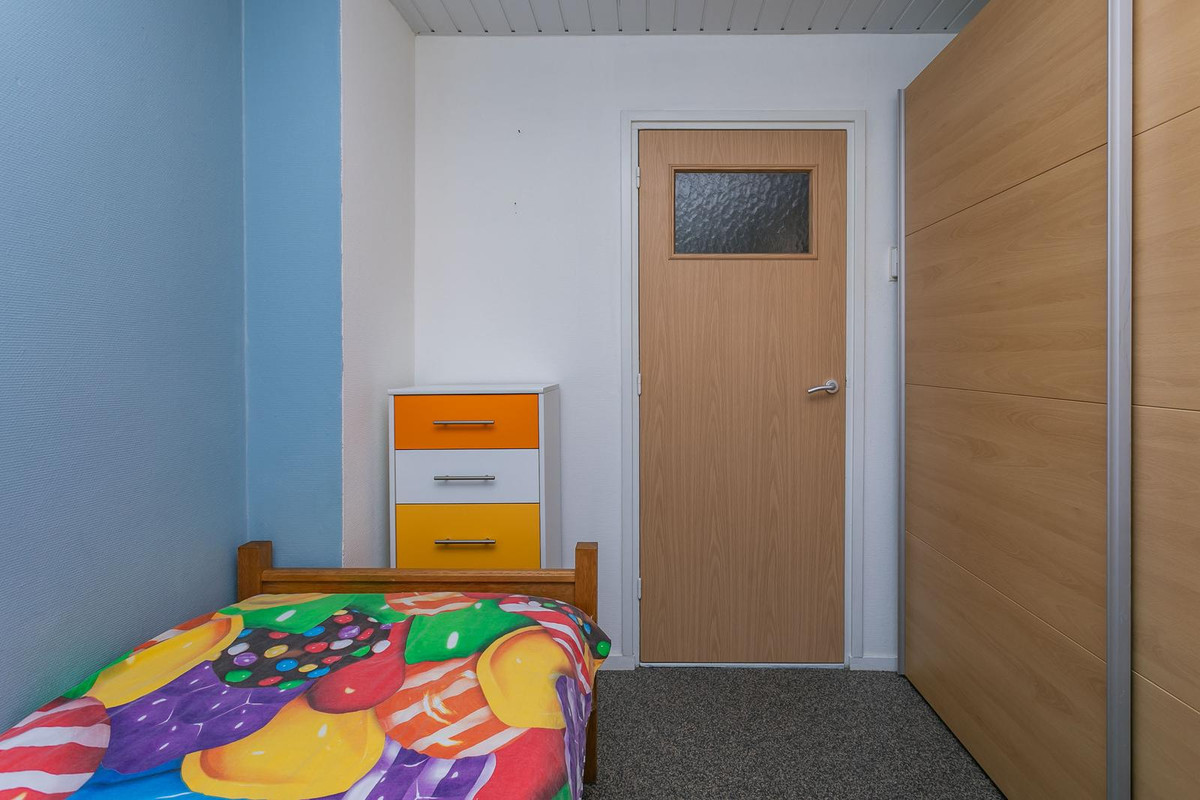 Tussenwoning te koop: Schoutstraat 8, Brunssum