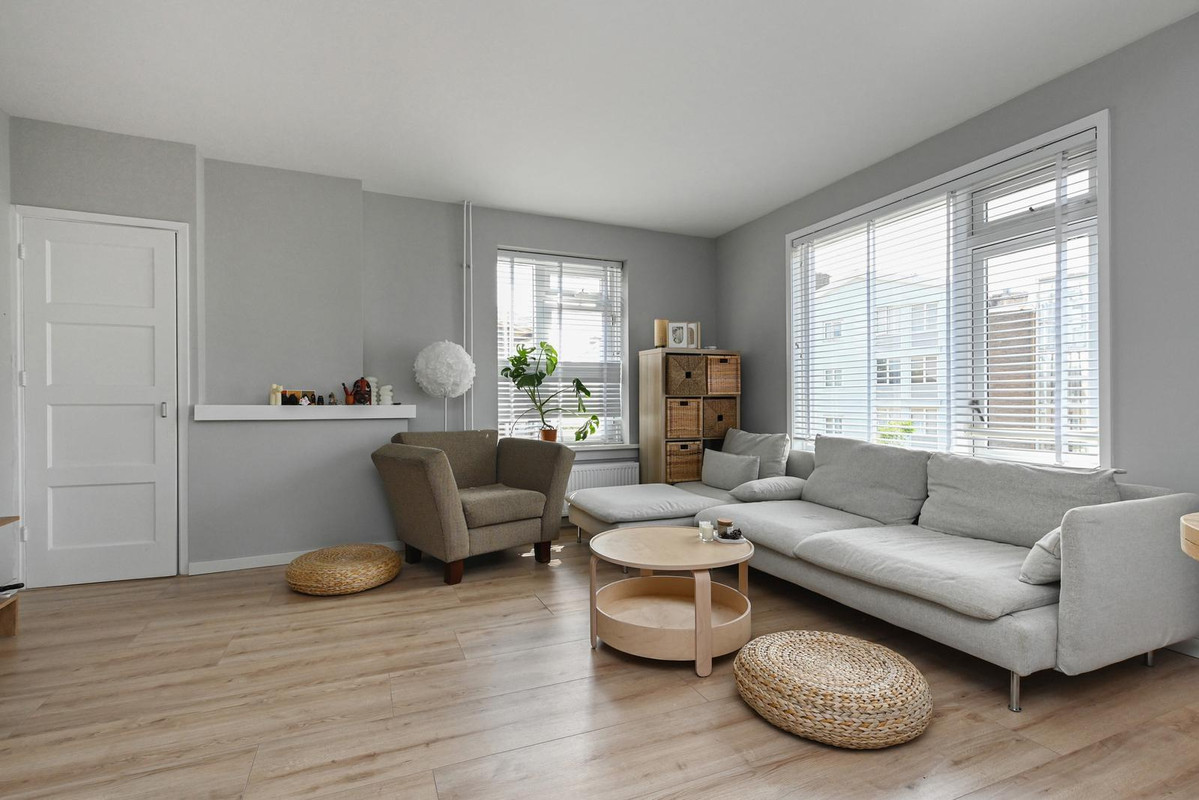 Appartement te koop: Busken Huetlaan 78, Voorburg