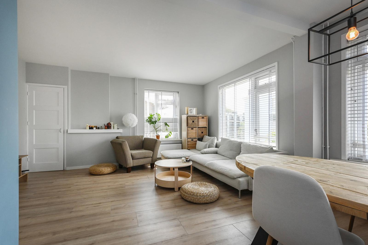 Appartement te koop: Busken Huetlaan 78, Voorburg