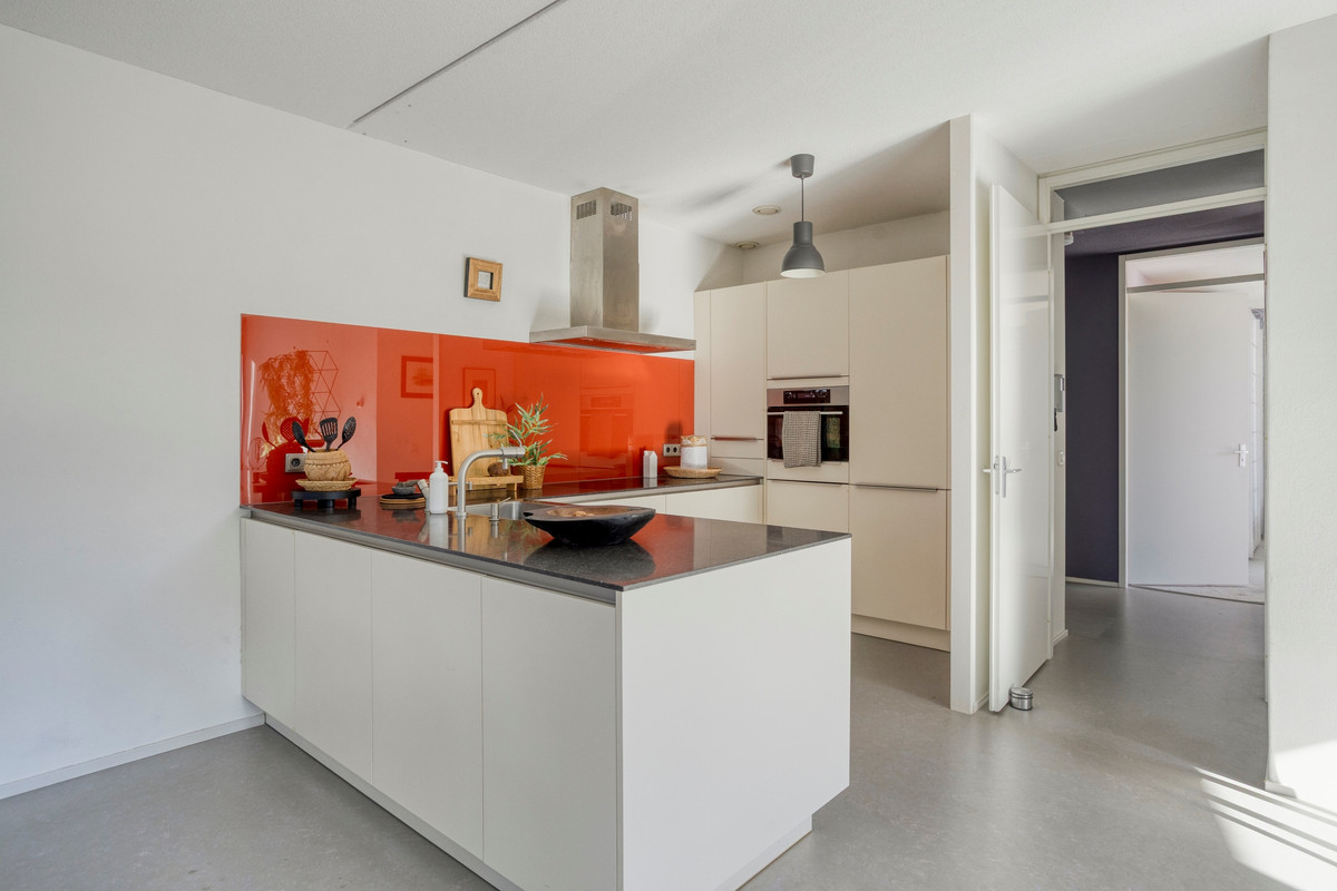 Appartement te koop: Korreweg 211-8, Groningen