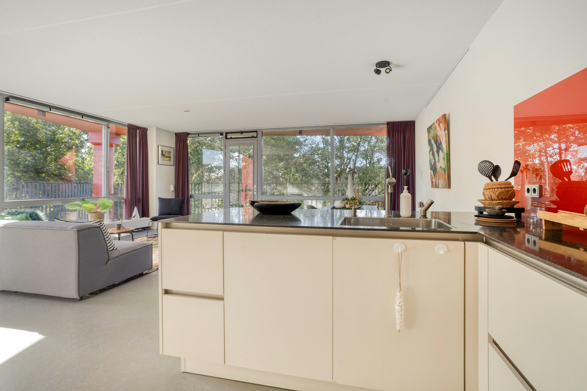 Appartement te koop: Korreweg 211-8, Groningen