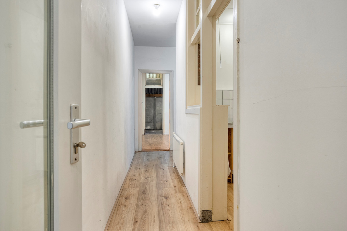 Tussenwoning te koop: Voorstraat 250, Dordrecht