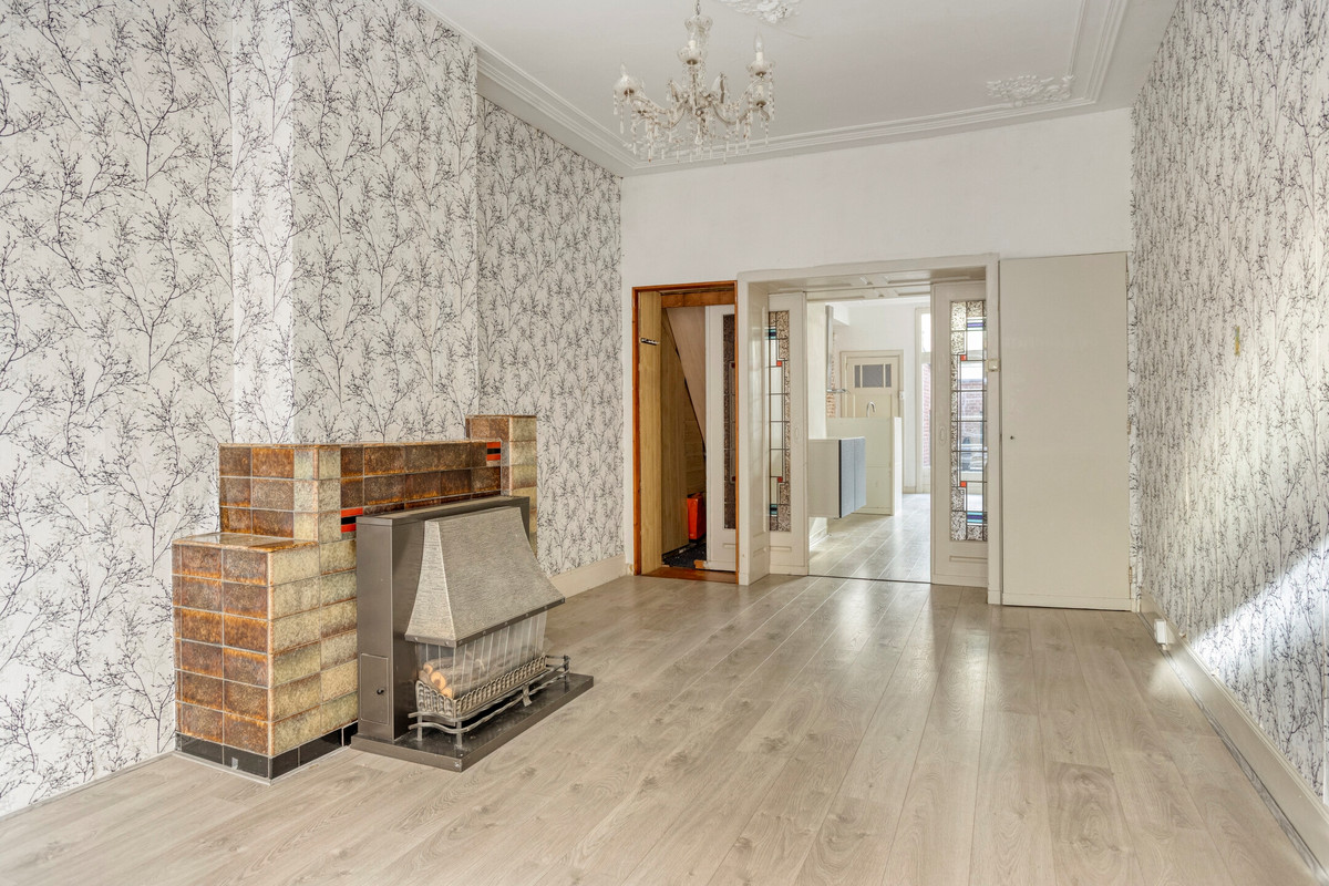 Tussenwoning te koop: Voorstraat 250, Dordrecht