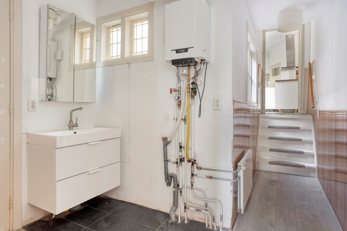 Tussenwoning te koop: Voorstraat 250, Dordrecht