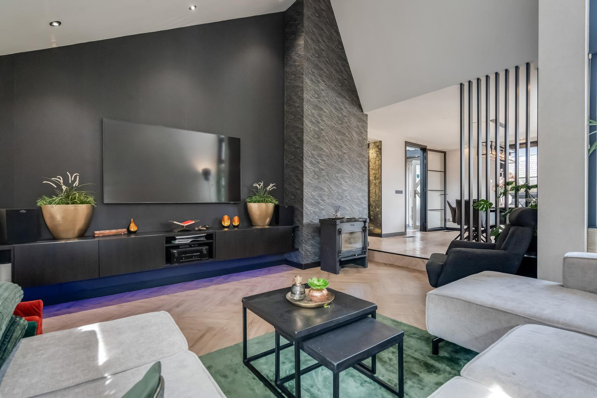 Vrijstaande woning te koop: de Meeuwenstaart 2, Delfzijl
