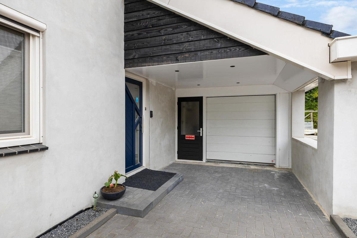 Vrijstaande woning te koop: de Meeuwenstaart 2, Delfzijl