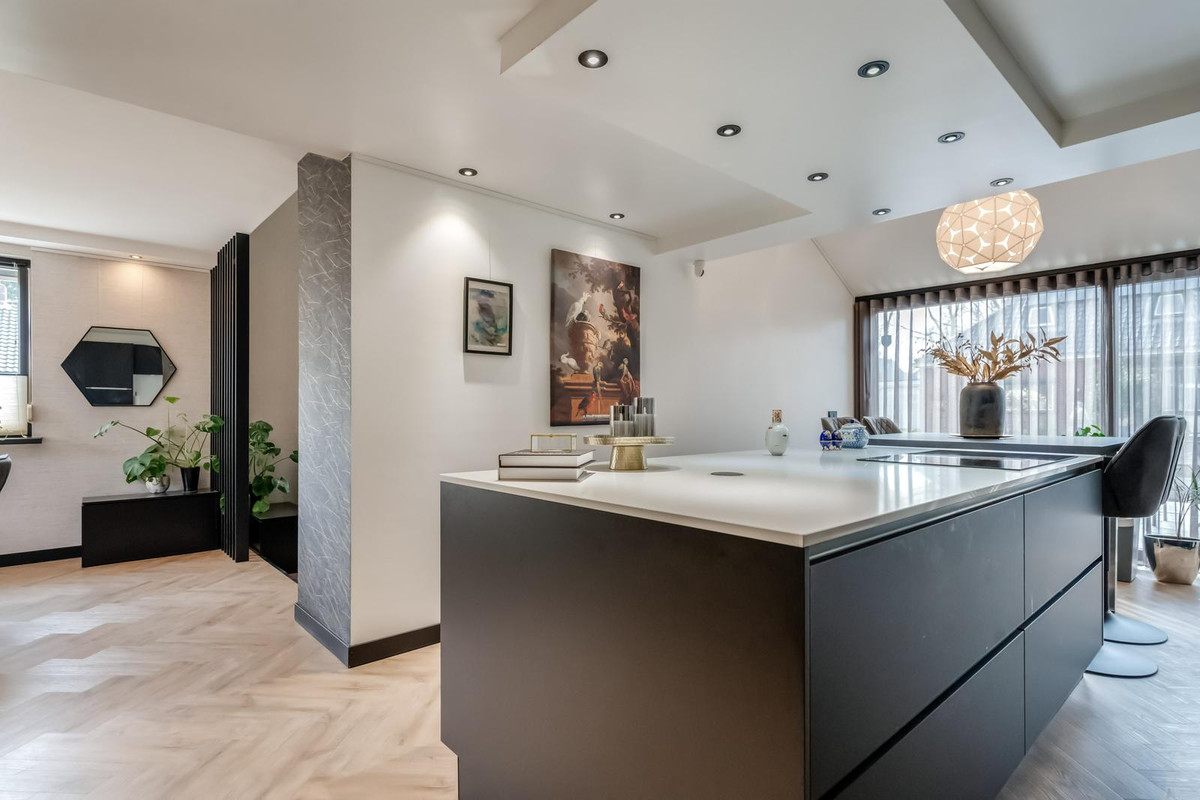 Vrijstaande woning te koop: de Meeuwenstaart 2, Delfzijl