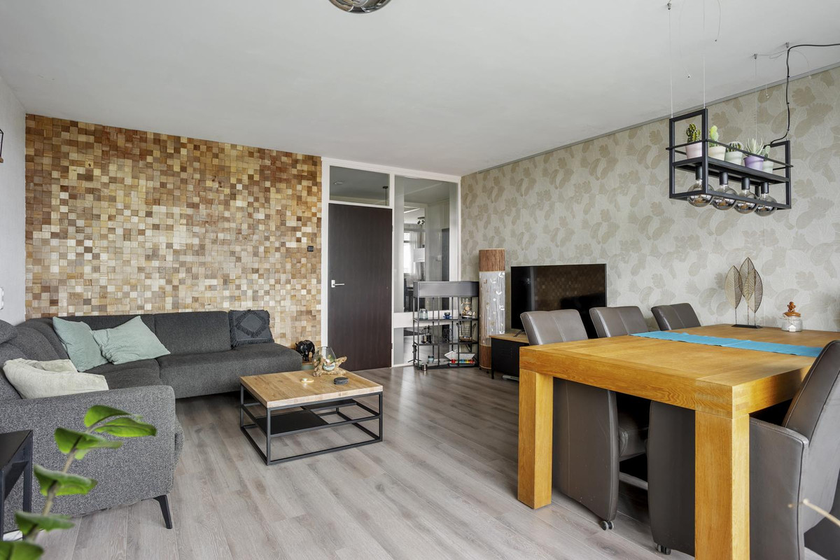 Appartement te koop: Zalkerbos 299, Zoetermeer