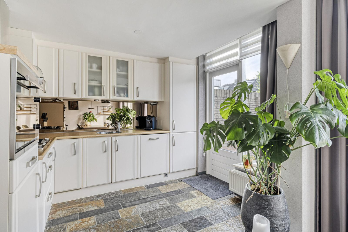 Hoekwoning te koop: Vijverstraat 8, Prinsenbeek