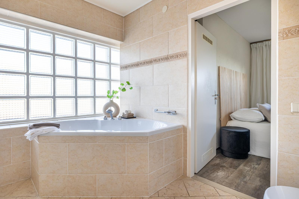 Appartement te koop: Vuurdoornlaan 26, Gouda
