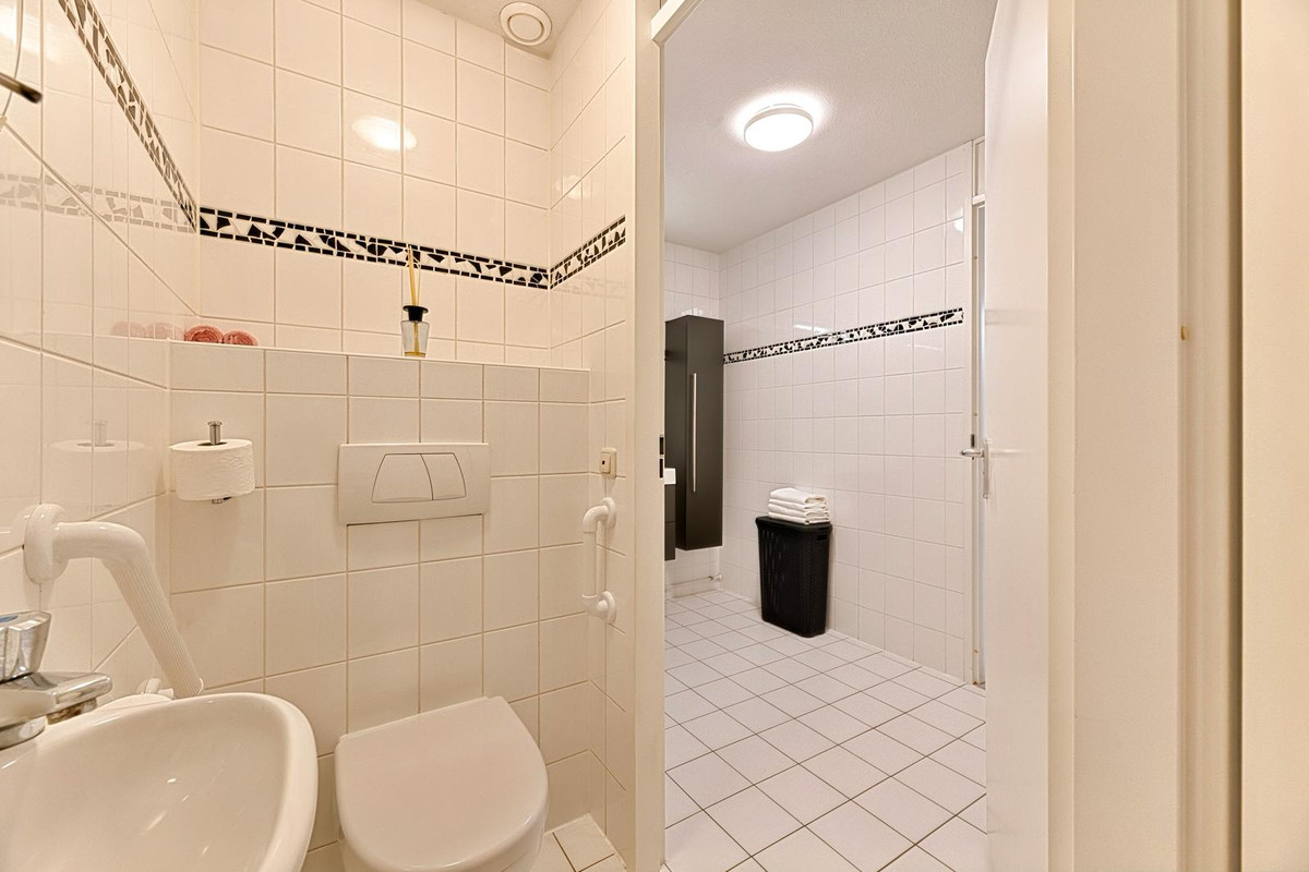 Appartement te koop: Peter Benensonstraat 10, Goirle