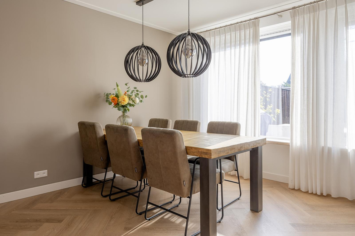 Tussenwoning te koop: Burgemeester Notermansstraat 9, Best