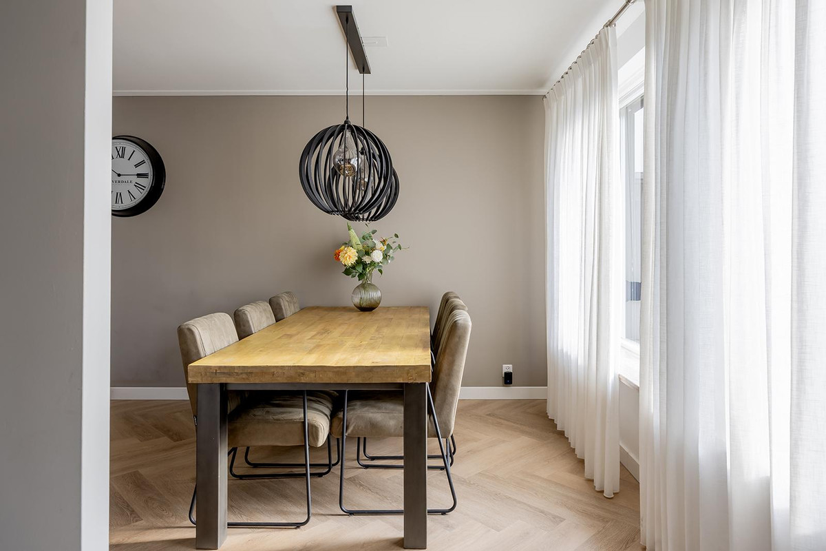 Tussenwoning te koop: Burgemeester Notermansstraat 9, Best
