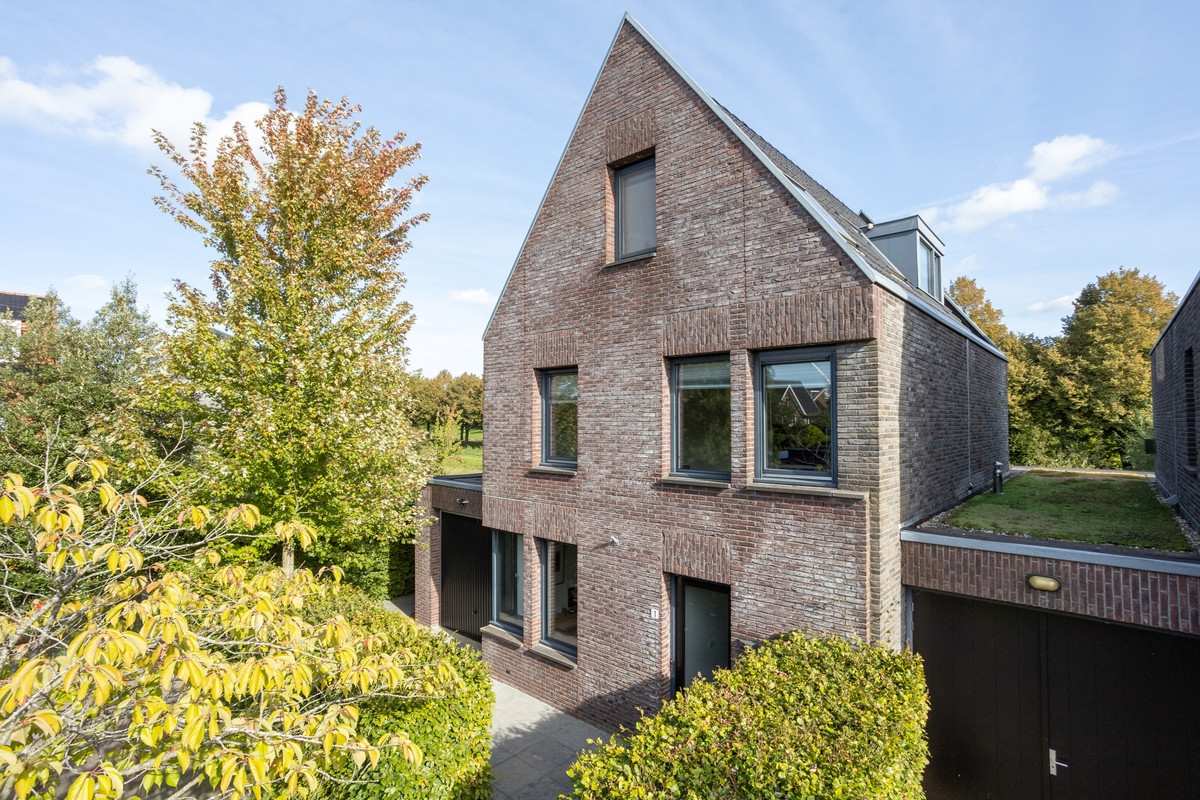 Hoekwoning te koop: Richelhof 1, Berkel En Rodenrijs