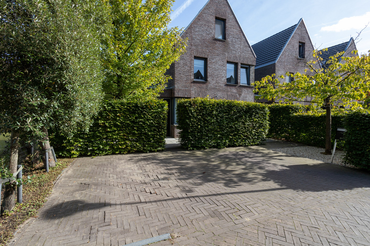 Hoekwoning te koop: Richelhof 1, Berkel En Rodenrijs