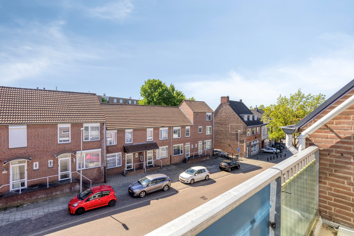 Appartement te koop: Lokerstraat 11B, Heerlen