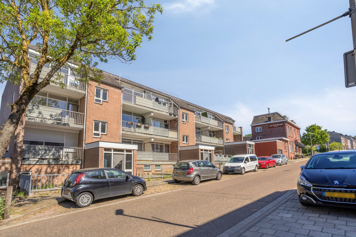 Appartement te koop: Lokerstraat 11B, Heerlen