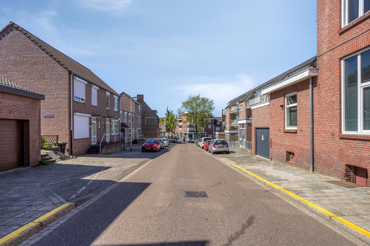 Appartement te koop: Lokerstraat 11B, Heerlen