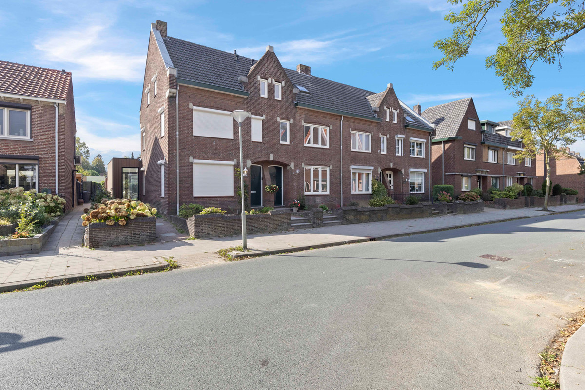 Tussenwoning te koop: Kenzenstraat 15, Steyl