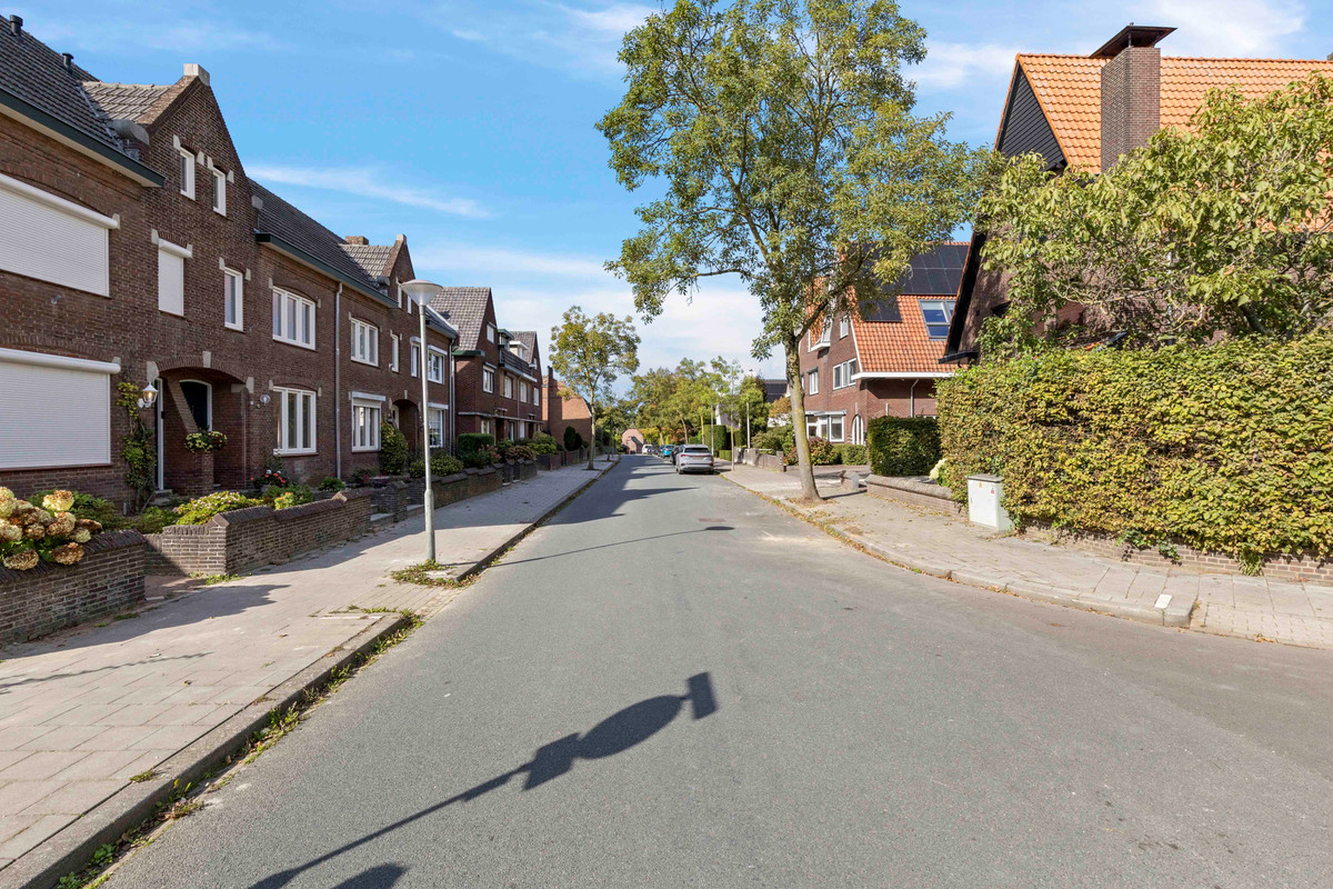 Tussenwoning te koop: Kenzenstraat 15, Steyl