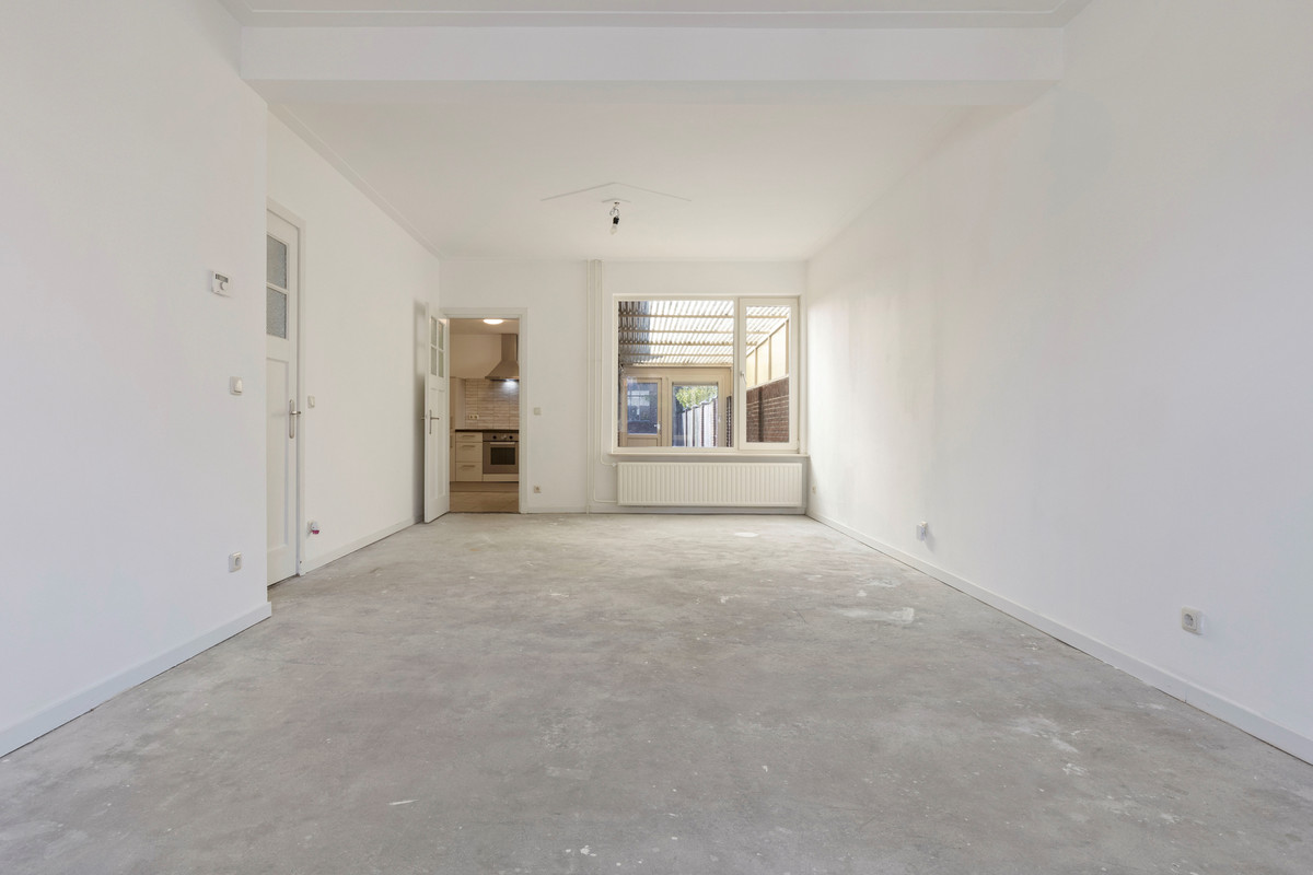 Tussenwoning te koop: Kenzenstraat 15, Steyl