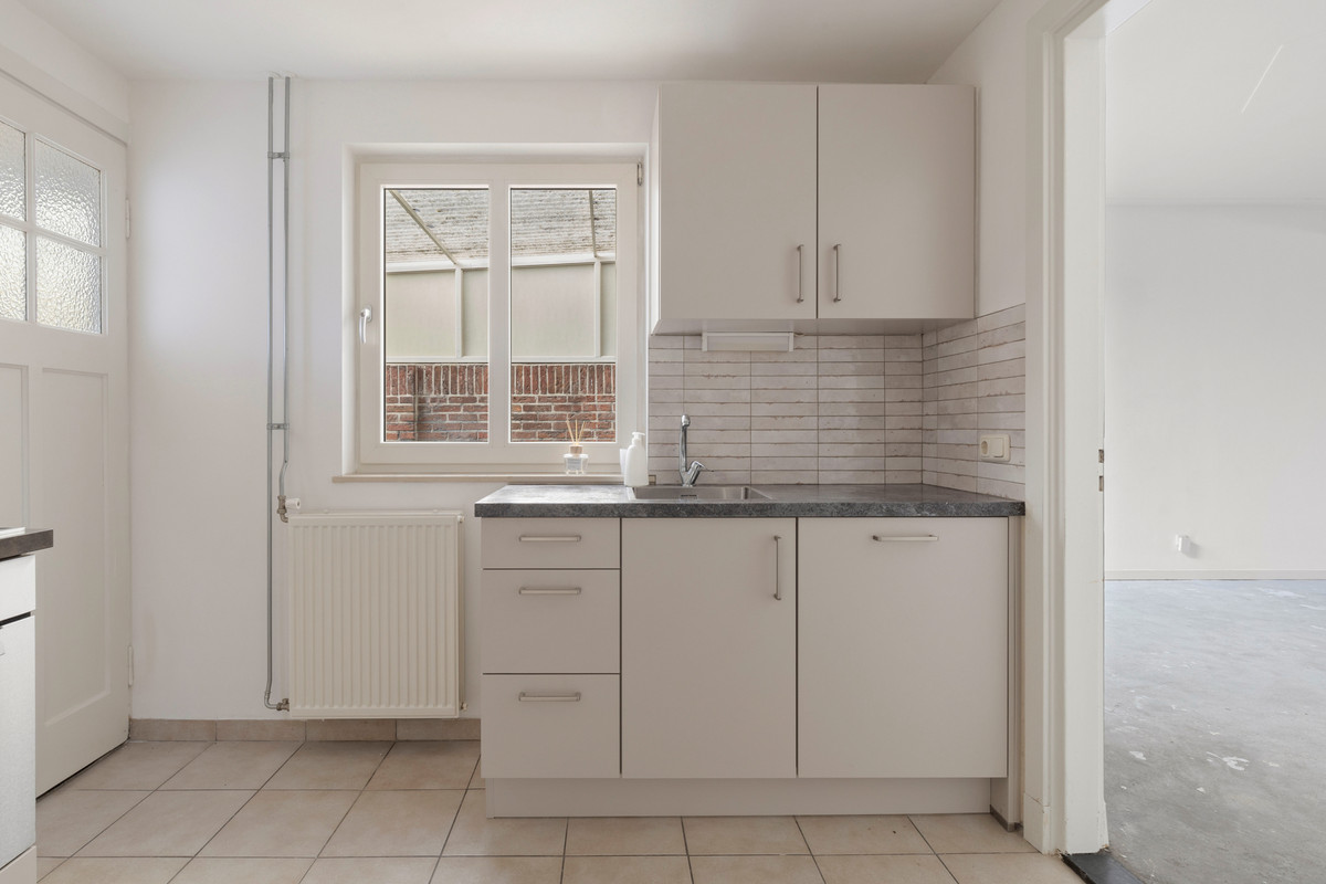 Tussenwoning te koop: Kenzenstraat 15, Steyl