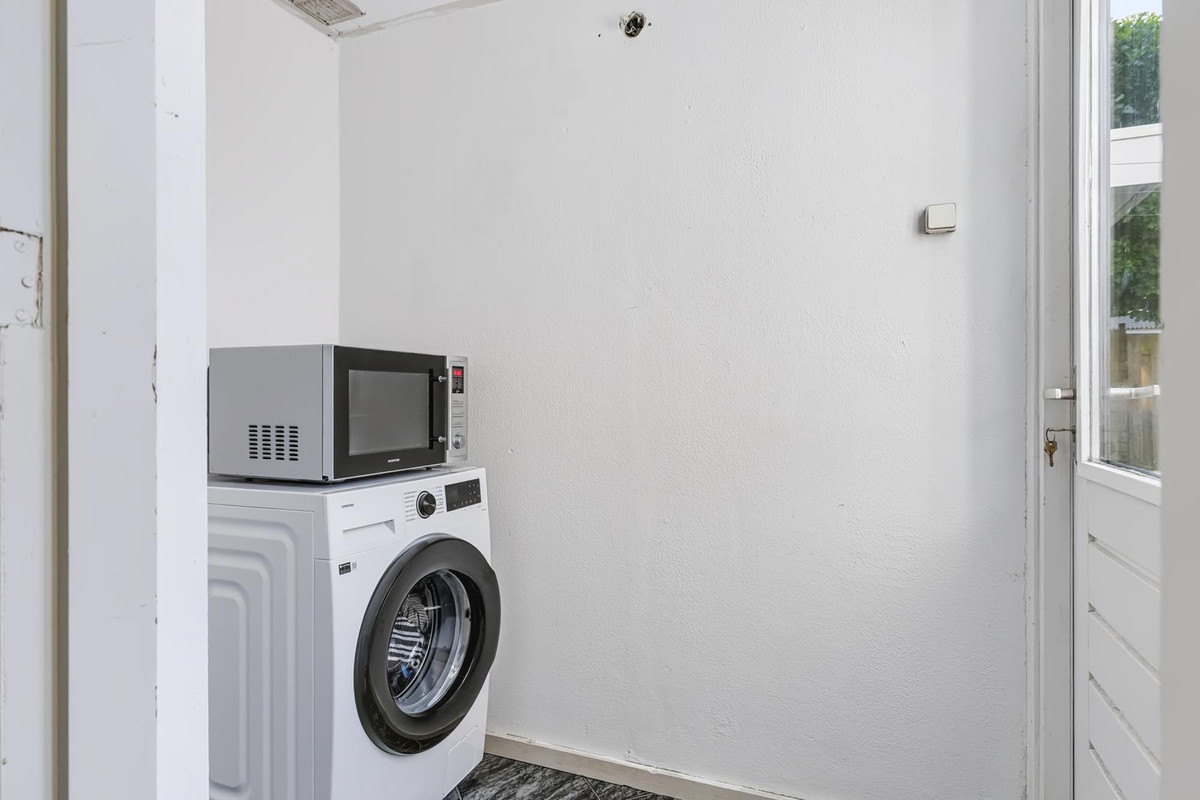 Tussenwoning te koop: Hazepad 16, Nieuw-Amsterdam