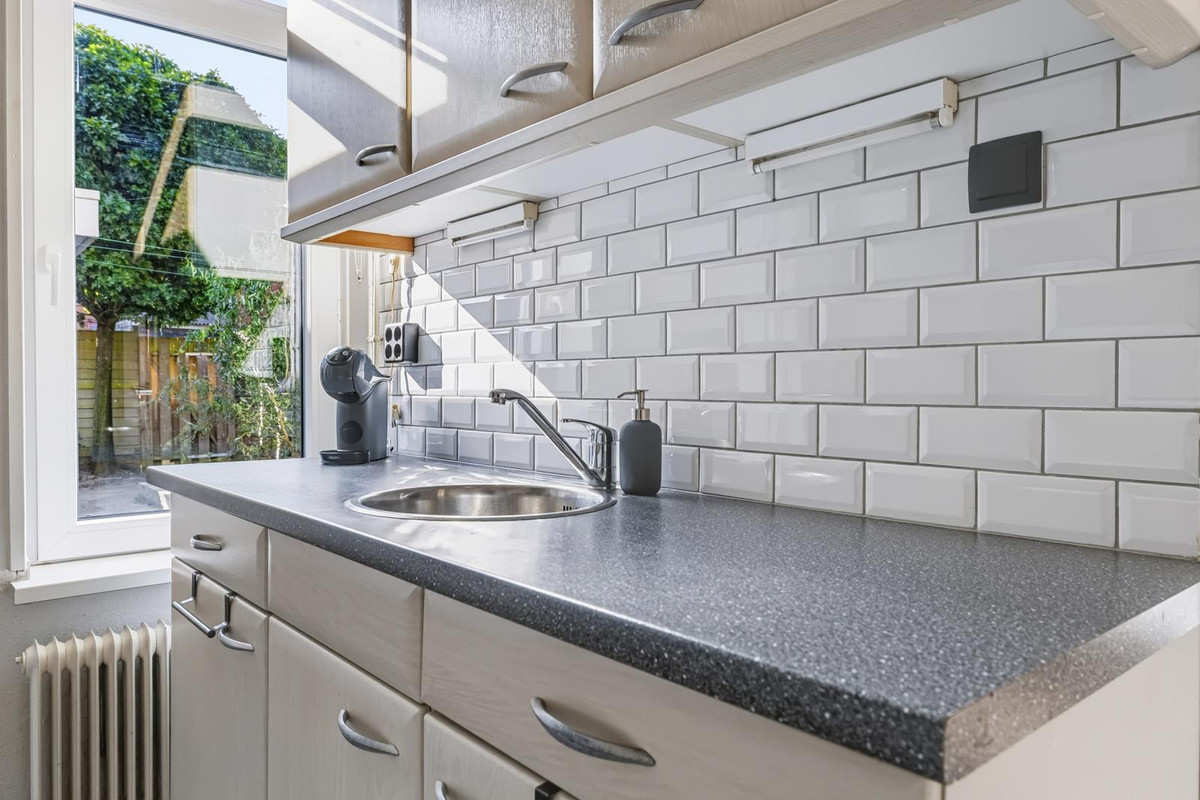 Tussenwoning te koop: Hazepad 16, Nieuw-Amsterdam