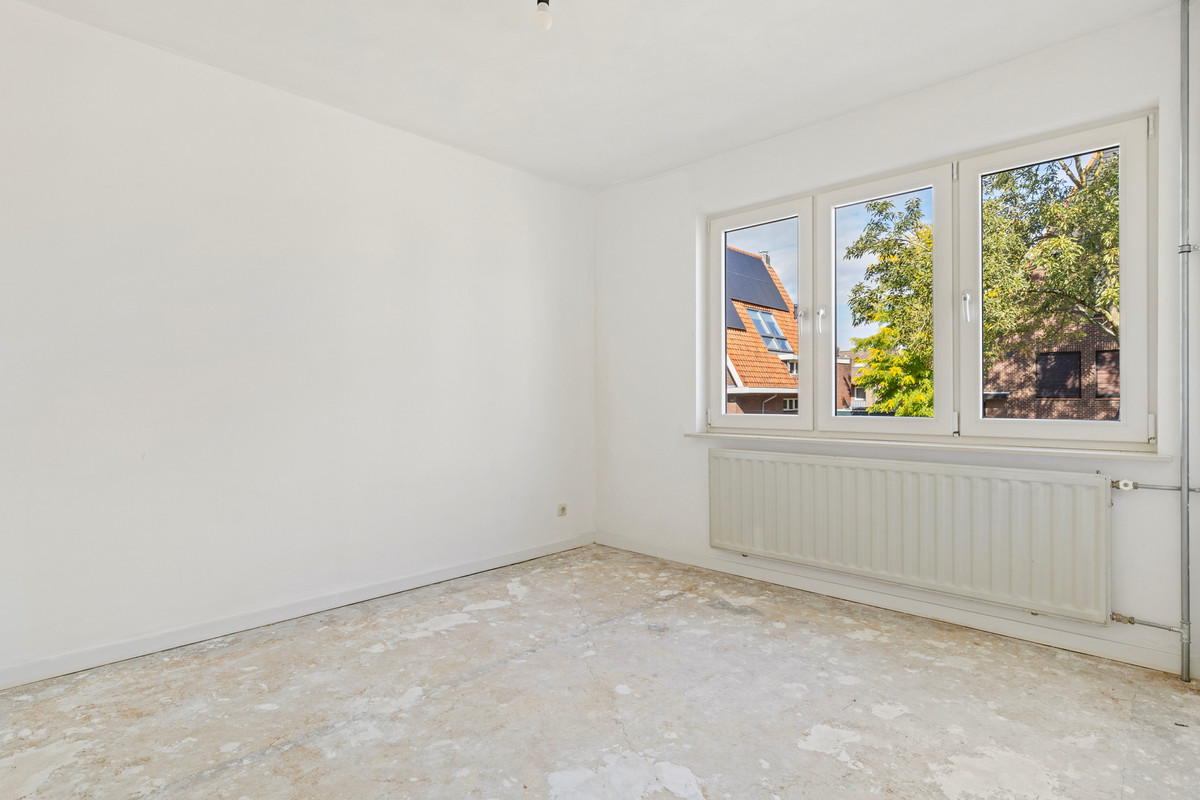 Tussenwoning te koop: Kenzenstraat 15, Steyl