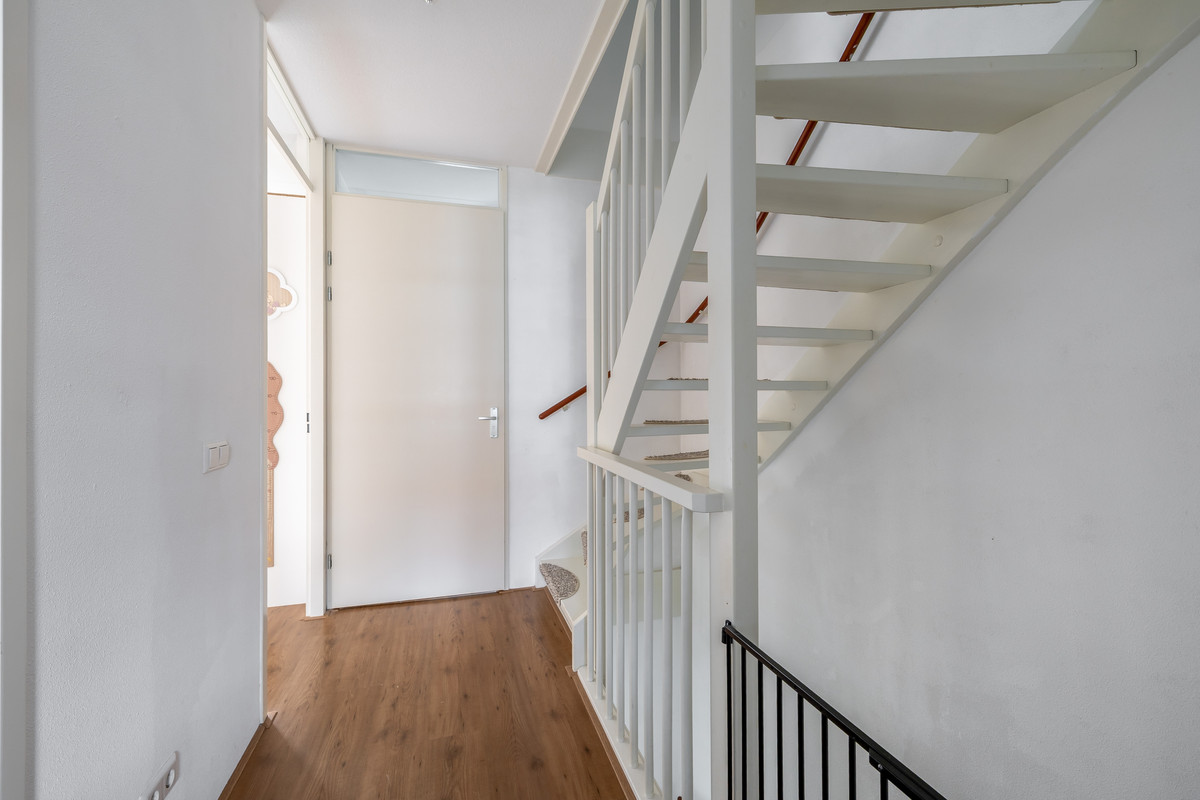 Tussenwoning te koop: Pluto 18, Waddinxveen