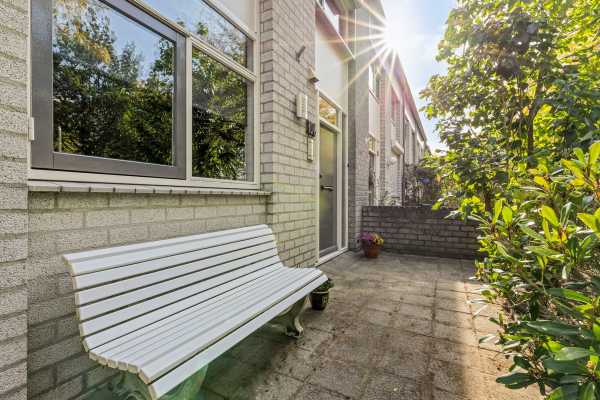 Hoekwoning te koop: Wilhelminastraat 106, Uden