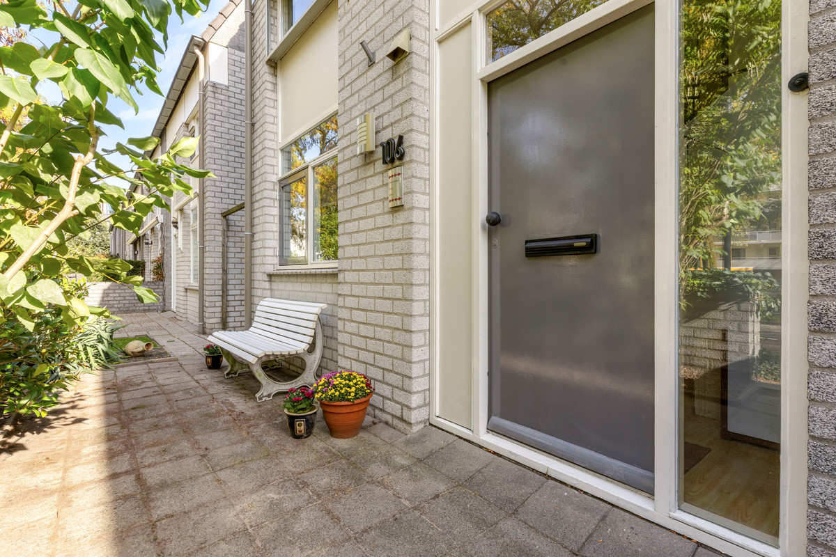 Hoekwoning te koop: Wilhelminastraat 106, Uden