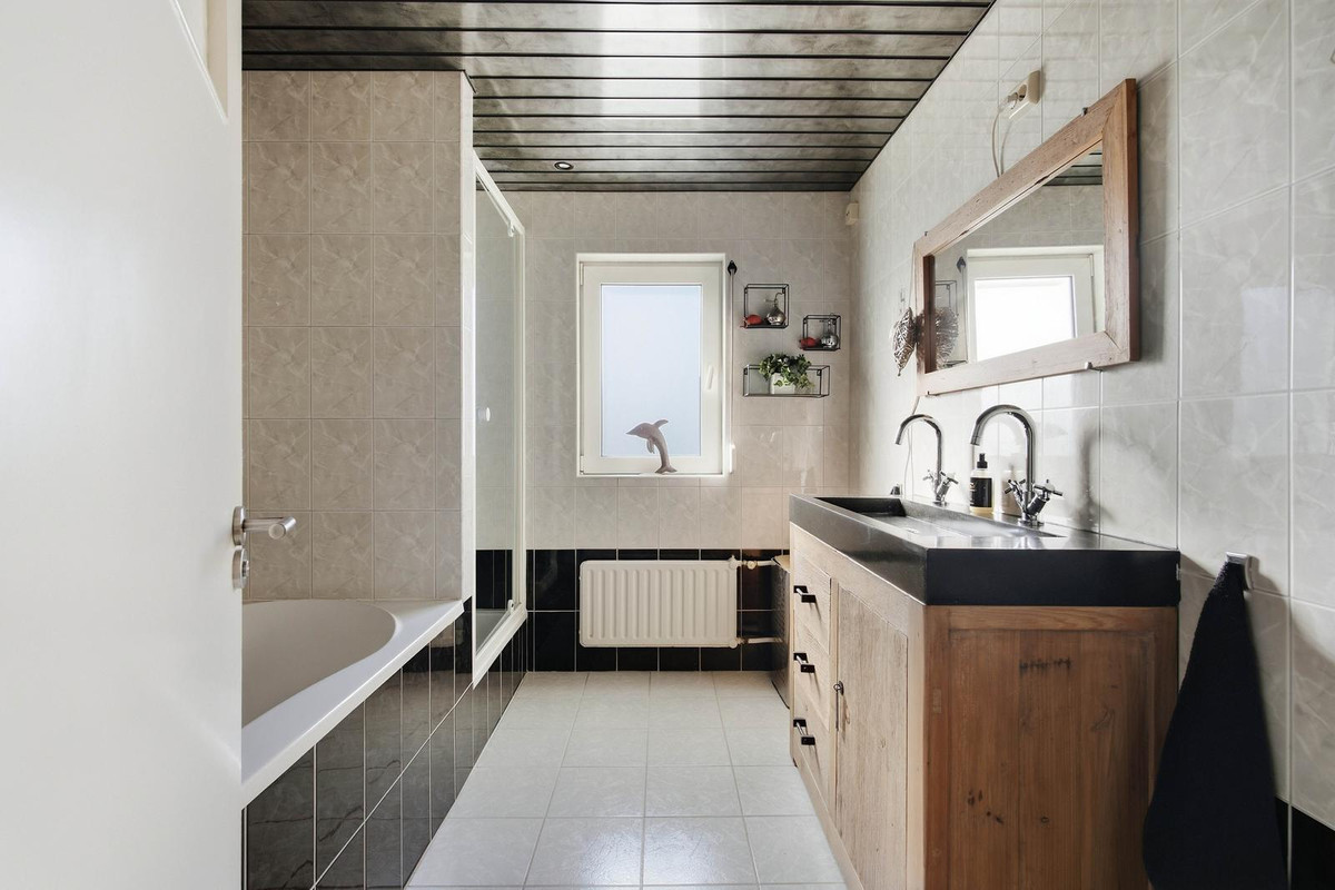 Tussenwoning te koop: Kanariestraat 45, Mill