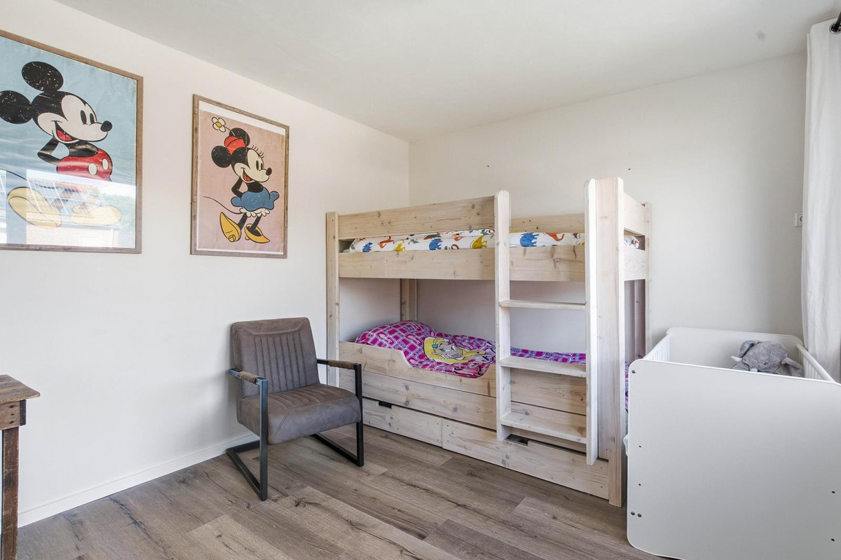 Tussenwoning te koop: Kanariestraat 45, Mill