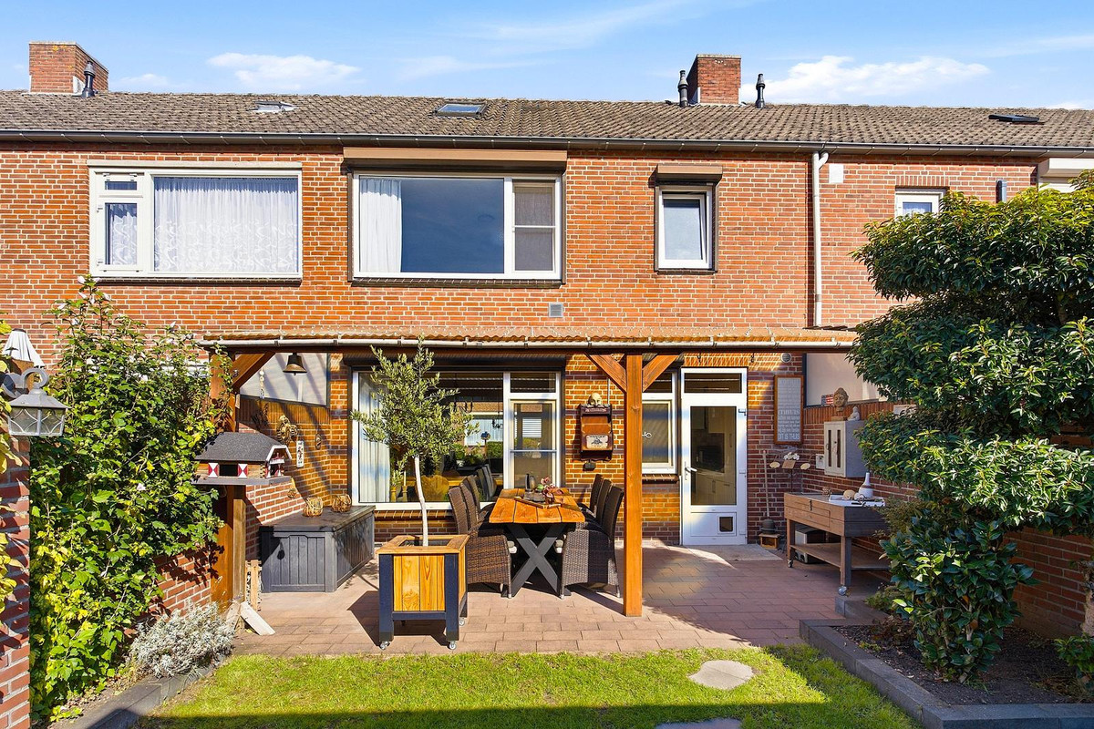 Tussenwoning te koop: Kanariestraat 45, Mill