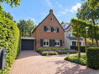 Middelstebaan 4