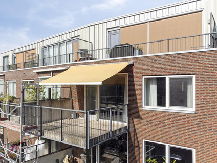 Tolstraat 130