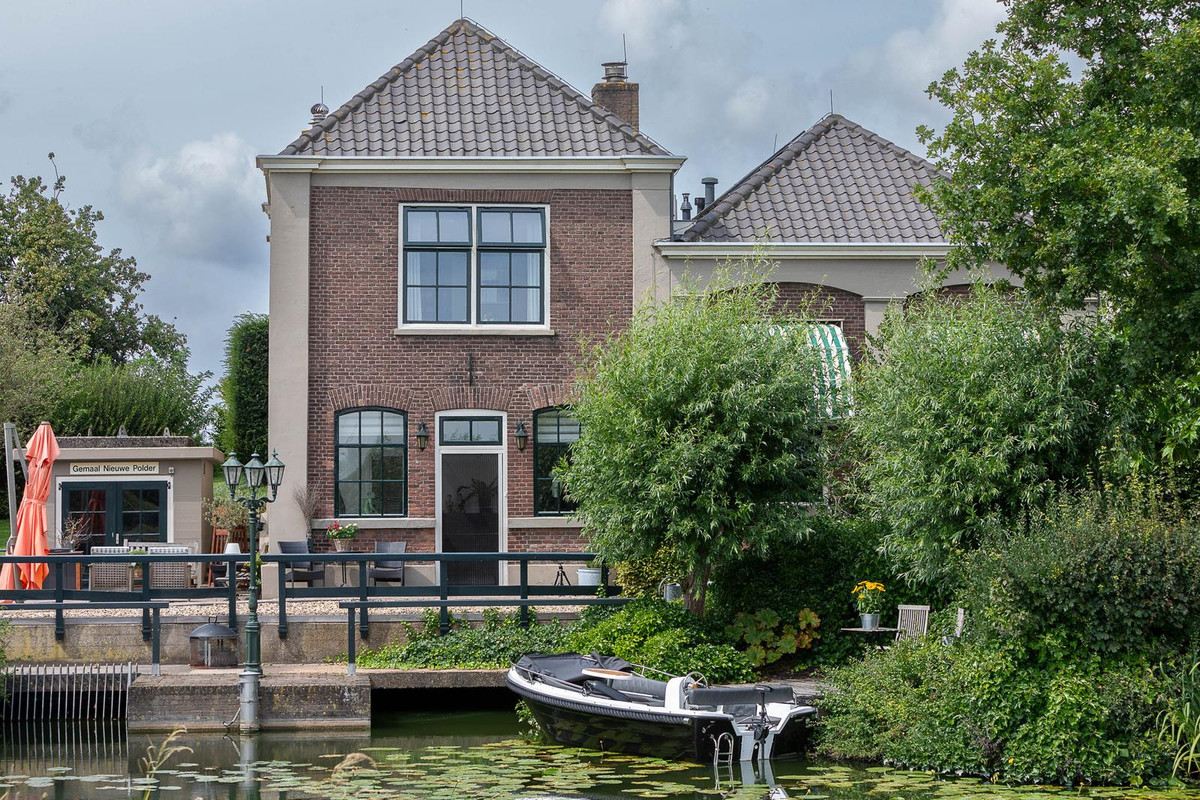 Vrijstaande woning te koop: Broekwegkade 17, Zoetermeer