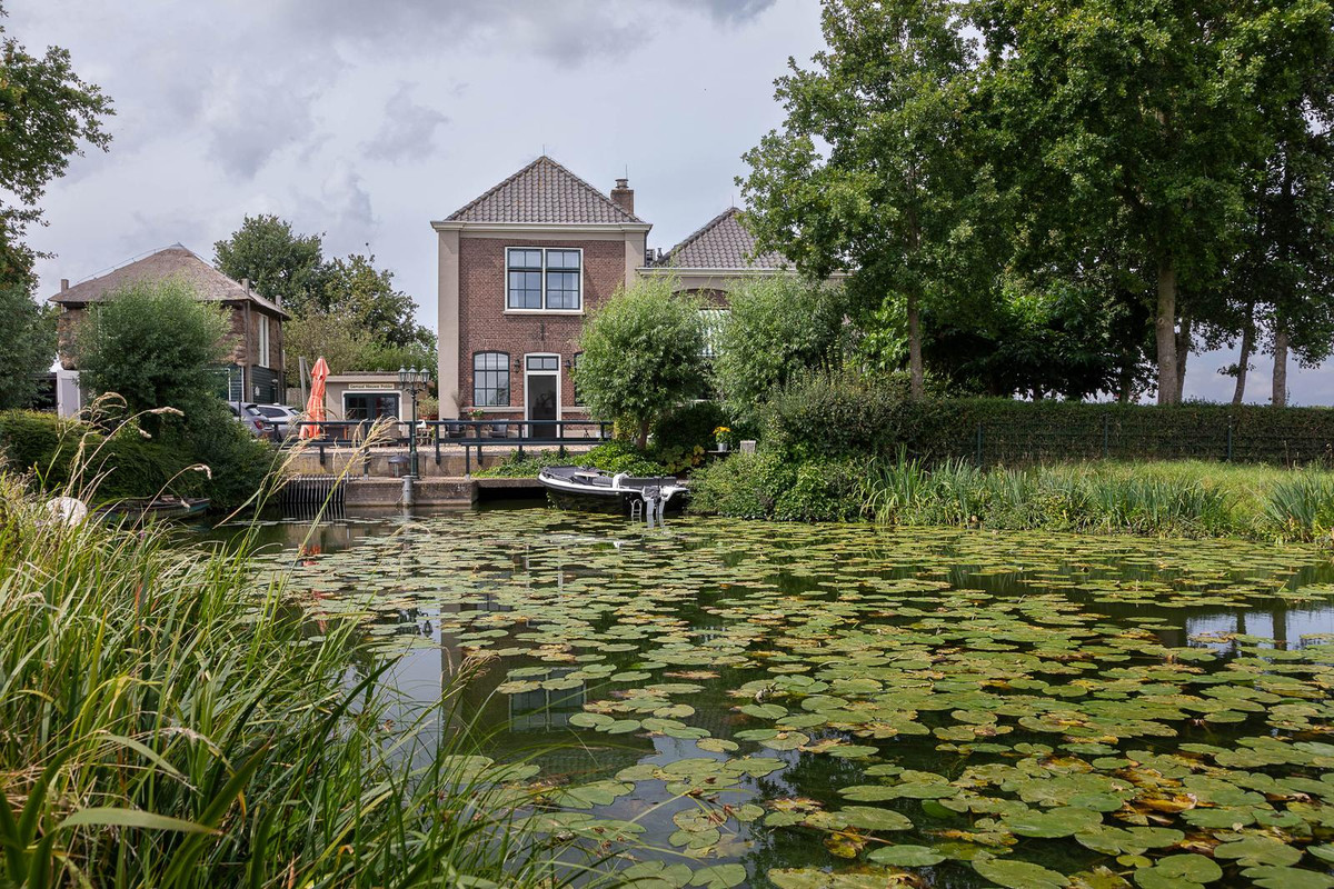 Vrijstaande woning te koop: Broekwegkade 17, Zoetermeer