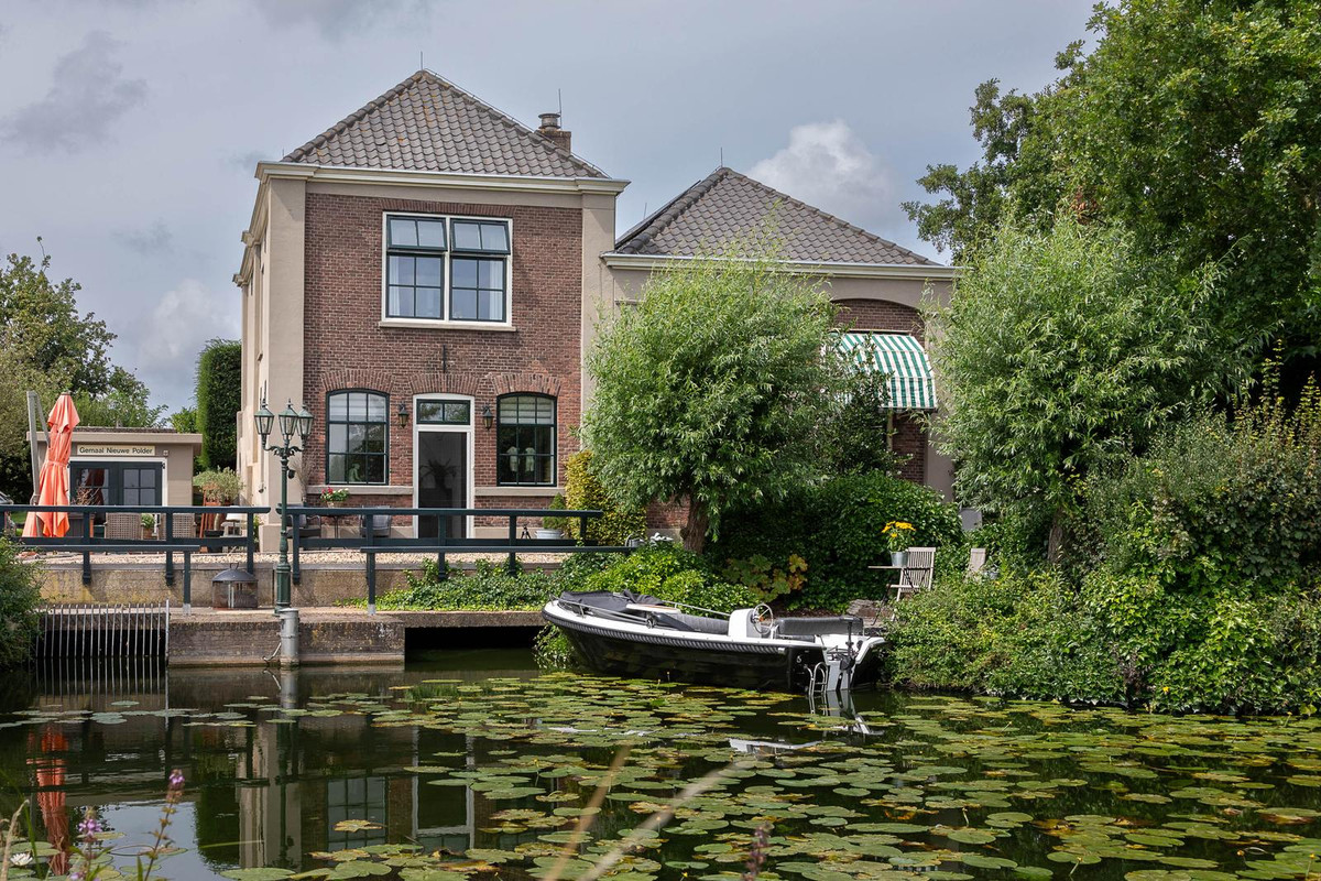 Vrijstaande woning te koop: Broekwegkade 17, Zoetermeer
