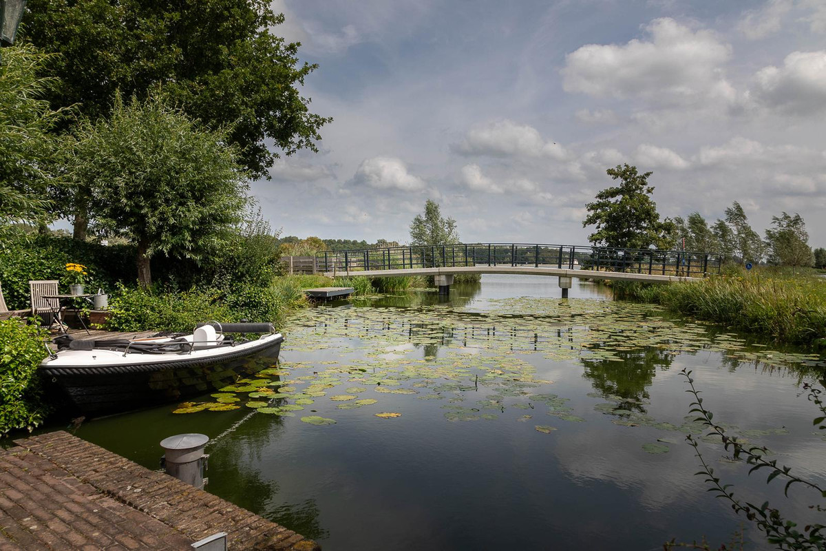 Vrijstaande woning te koop: Broekwegkade 17, Zoetermeer