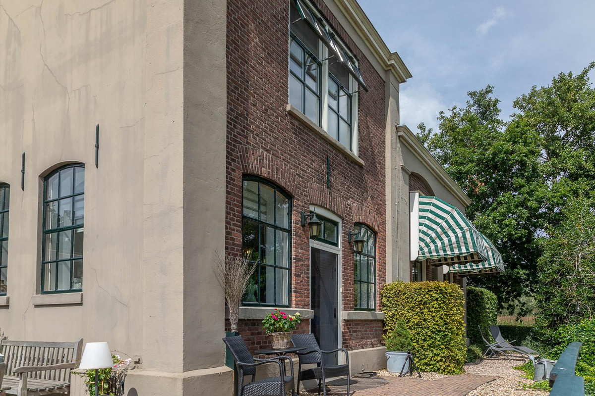 Vrijstaande woning te koop: Broekwegkade 17, Zoetermeer