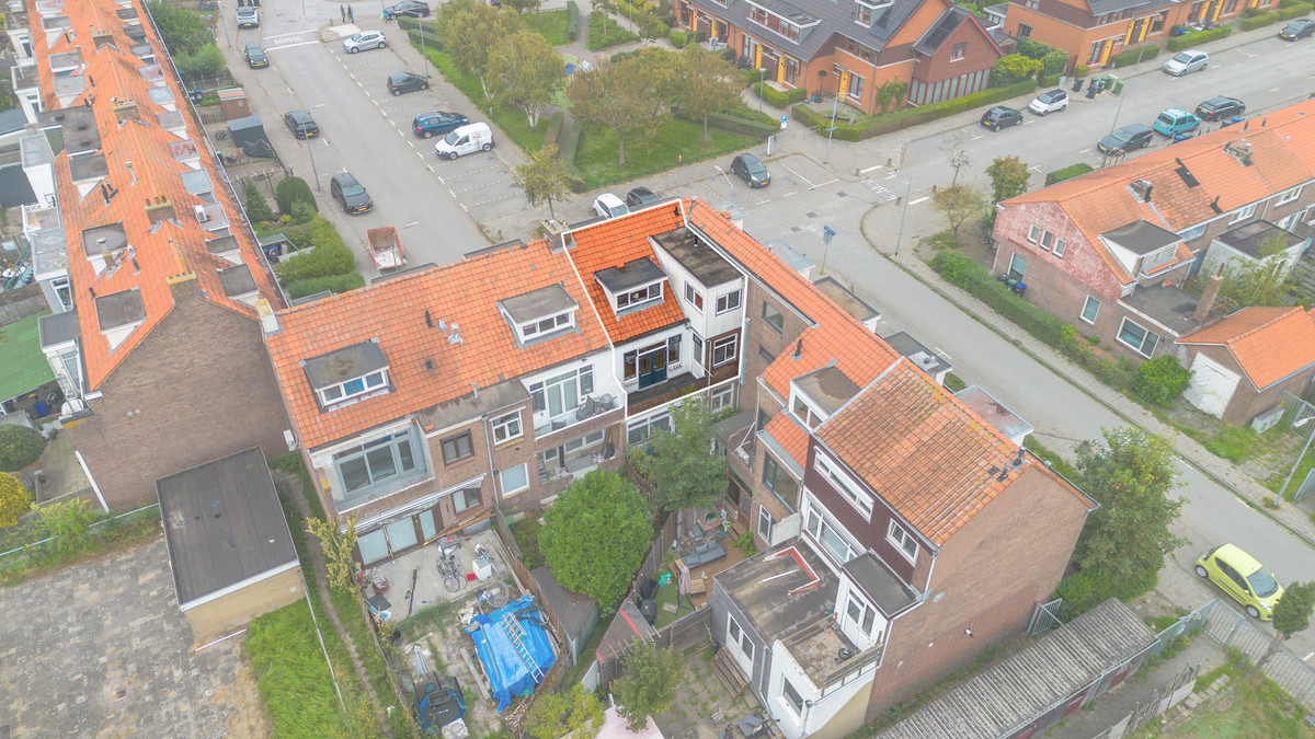 Appartement te koop: Vincent van Goghstraat 102, Dordrecht